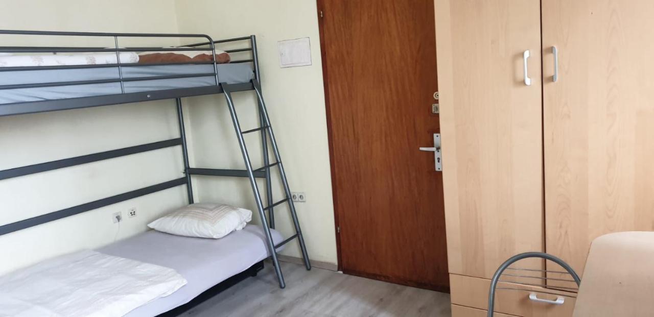 Ma-A2 Single Wohnung Krefeld Esterno foto